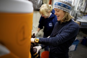 Stanford student, Caroline Ferguson, transfers samples of sea water.